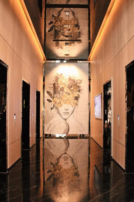 Star Holiday Sky Pool Klcc クアラルンプール エクステリア 写真