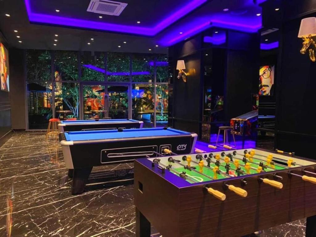 Star Holiday Sky Pool Klcc クアラルンプール エクステリア 写真